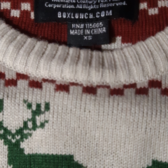 VINTAGE HOME ALONE XMAS SWEATER - Picture 3 of 4
